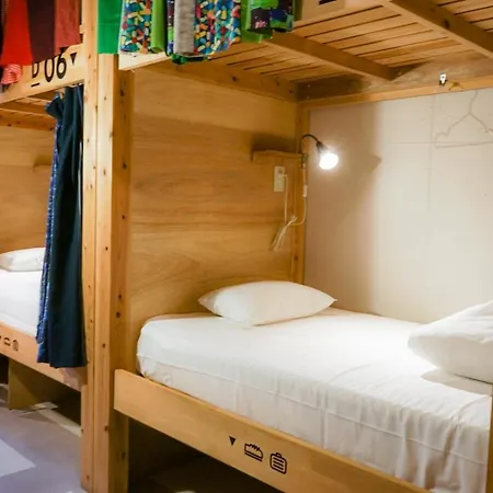 Hostel Tangatable Kitakyushu Exterior photo