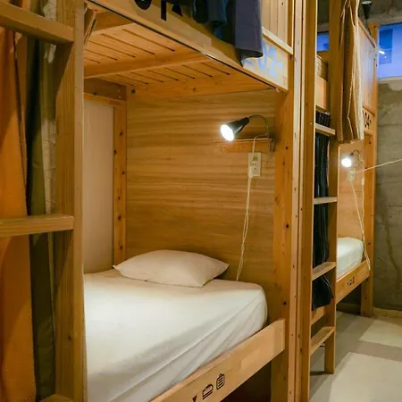 Hostel Tangatable Kitakyushu Exterior photo