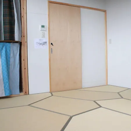 Hostel Tangatable Kitakyushu Exterior photo
